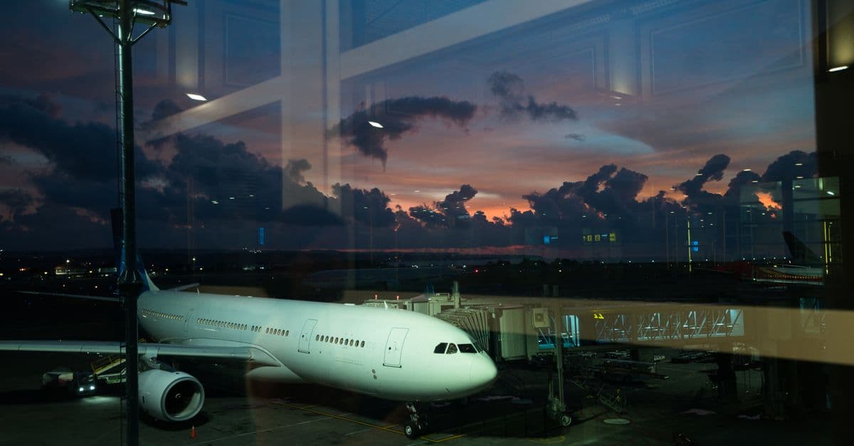 Larnaca Airport Terminal Guide (LCA): Facilities & Services